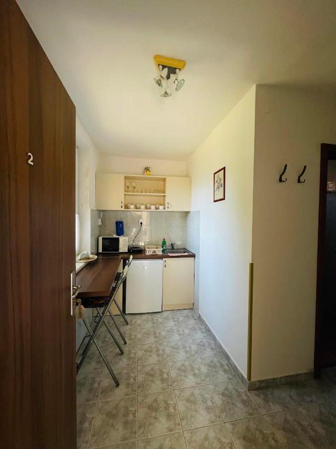 Gabi Haz Apartmanok*** Гайдусобосло Екстер'єр фото